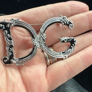 Dolce gabbana brooch vintage